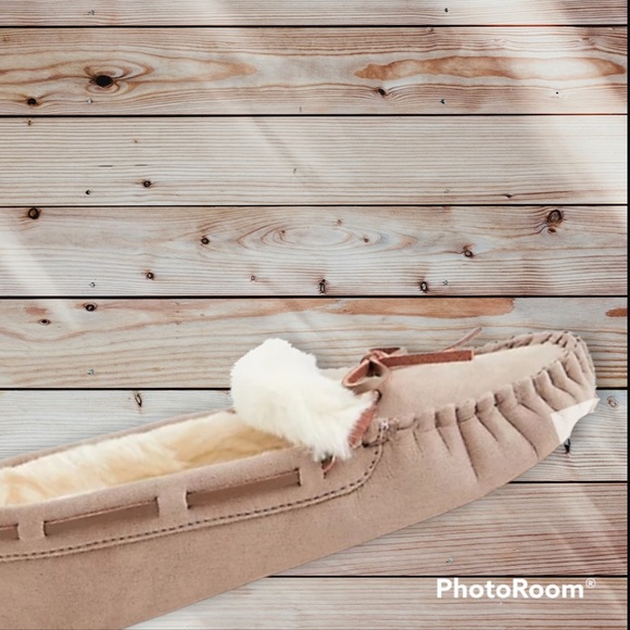 TAUPE BOW FUR SLIPPER (WW) - Picture 3 of 3